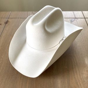 Bailey 4x Angora Blend Cowboy Hat - Sz 6 7/8 - Silverbelly